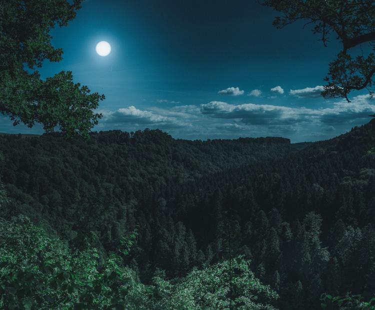 Moon landscape | © Adriano Anfuso